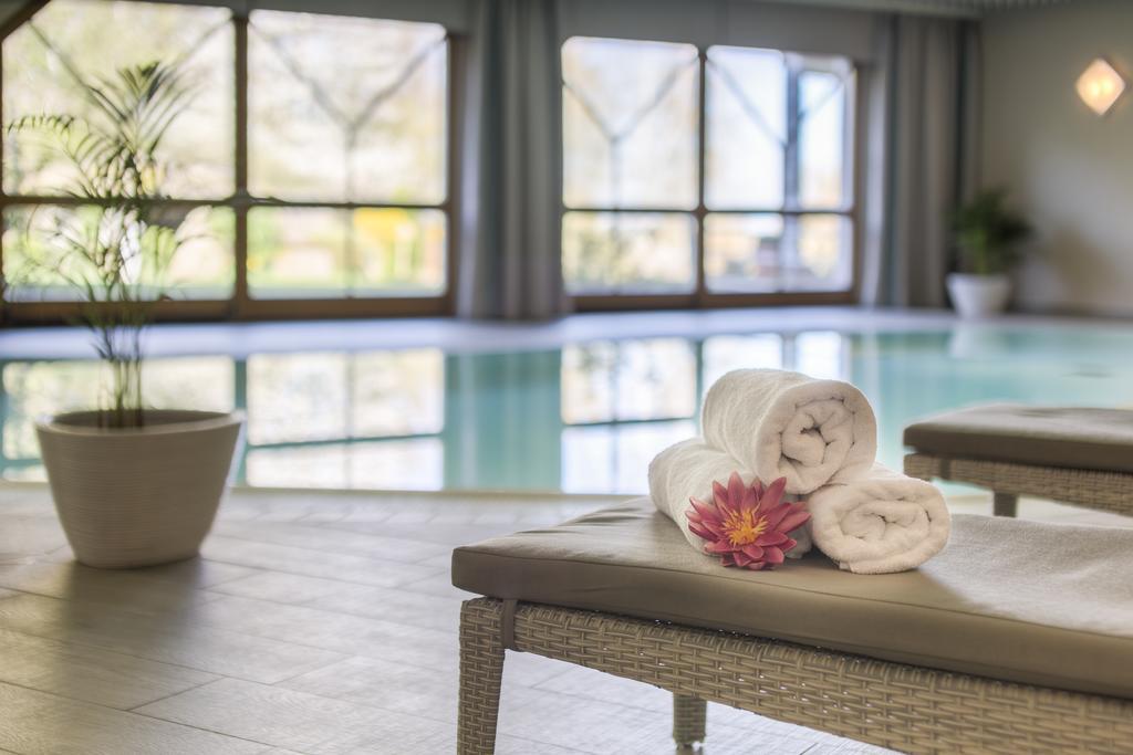 Kurhotel Leonardo Hoheneich Buitenkant foto